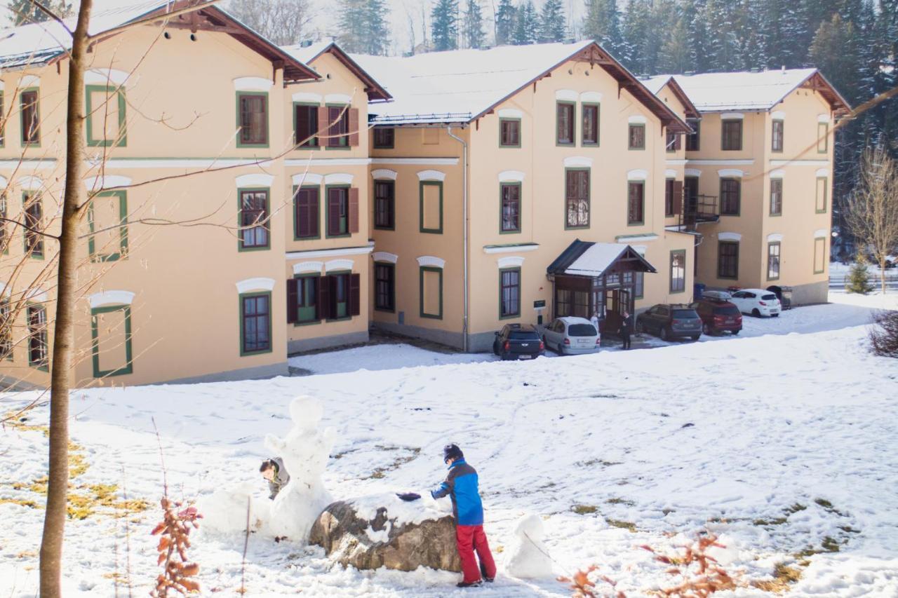 Gasthof Elisabeth Бад Аусзее Экстерьер фото